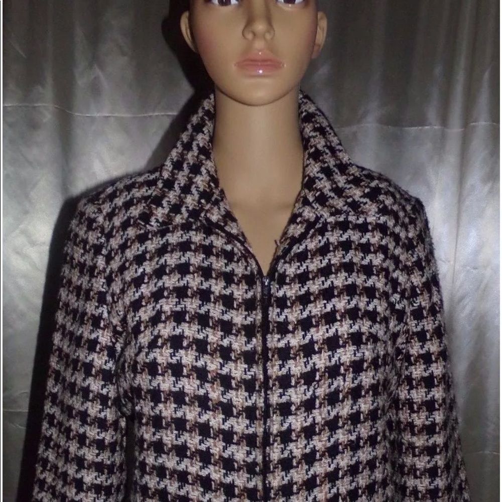 Sag Harbor Tweed Lined Blazer sz. 4 petite